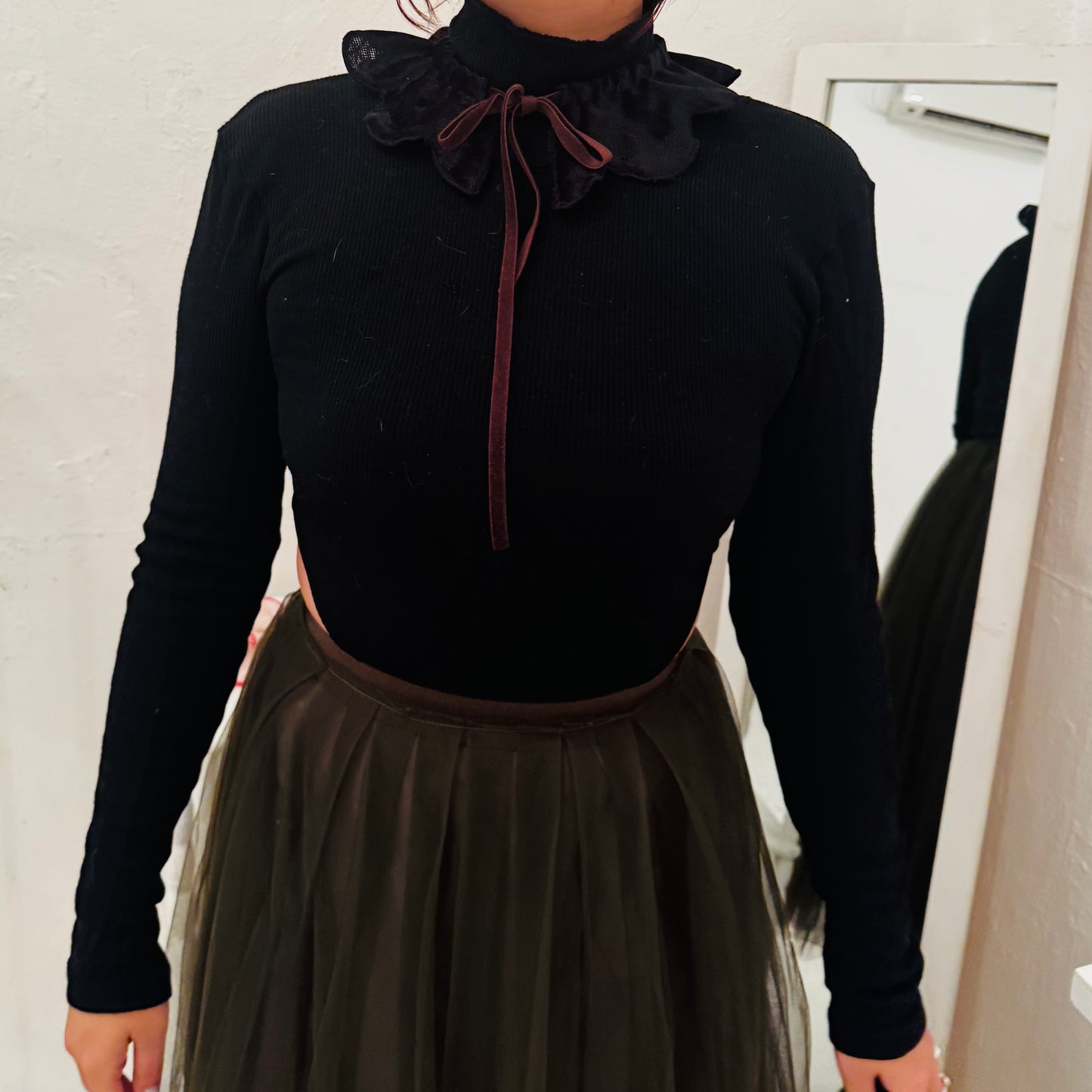 MOSS CHOU CHOU COLLAR