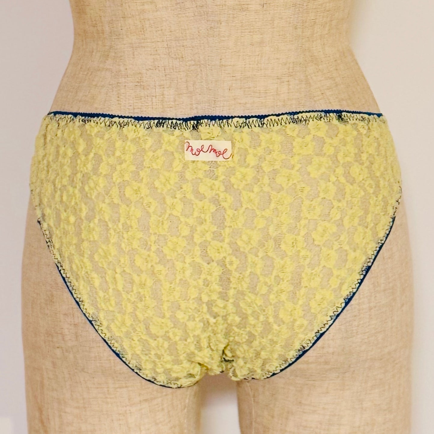 DAISY MIDDLE KNICKERS