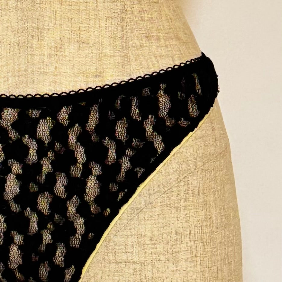 DAISY MIDDLE KNICKERS