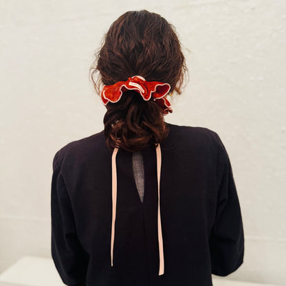 MOSS CHOU CHOU COLLAR